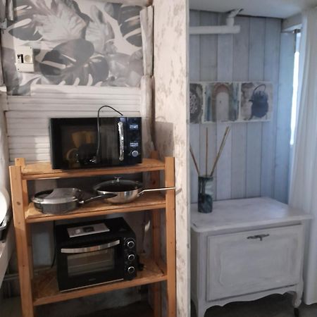 Smith Cosy Guest House Chateaumeillant Ngoại thất bức ảnh